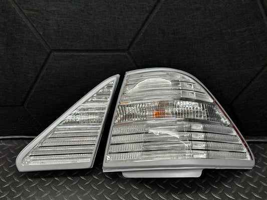 2004-2006 Lexus Ls430 Tail Lights
