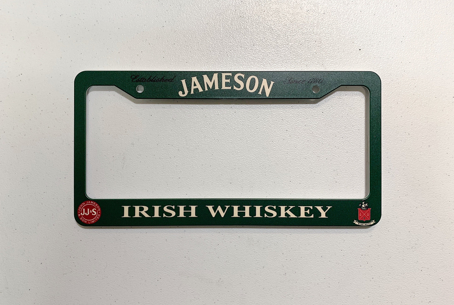 Illumaesthetic - Dark Liquor Drink Plate Frames