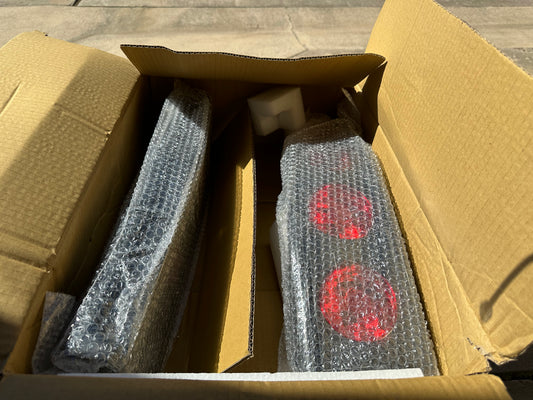 1995-1999 Mitsubishi Eclipse Tail Lights