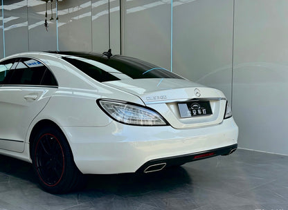 Mercedes-Benz CLS clear tail lights by JIEAN Lights – photo 2