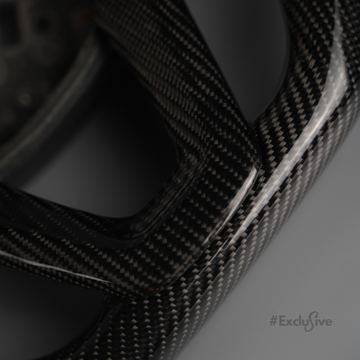 2016+ BMW 1 2 3 4 5 7 8 X3 X4 X5 X6 X7 Z4 Non-M  | F40 F44 G01 G02 G05 G06 G07 G11 G12 G15 G16 G20 G21 G22 G23 G29 G30 G32 G33  Custom Steering Wheel by Exclusive Steering