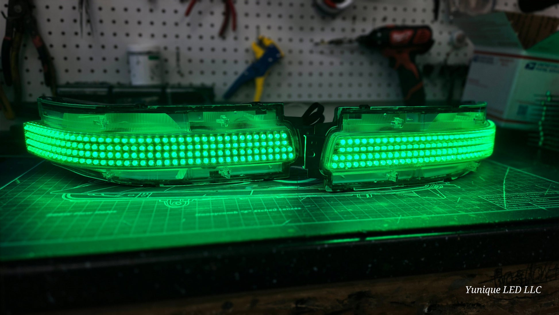 2003-2009 Nissan 350Z Neopixel Acrylic LED Panels (Turn Signal/Reverse)