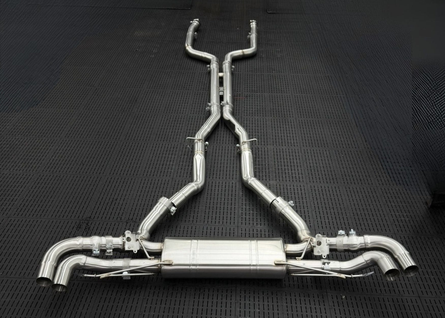 2025+ BMW X5 / X6 M60i Exhaust System - Yonristic Performance