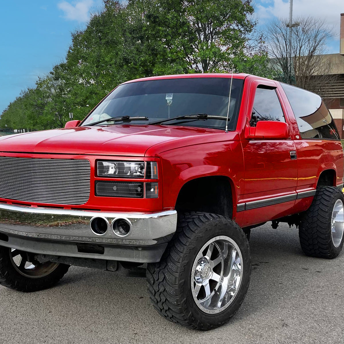 1994-1998 GMC C10/Sierra/Suburban/Yukon Factory Style Headlights w/ Bumper & Corner Lights (Matte Black Housing/Clear Lens)
