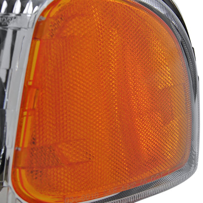 1999-2006 GMC Sierra/Yukon/Yukon XL Factory Style Crystal Headlights w/ Bumper Lights (Chrome Housing/Clear Lens)