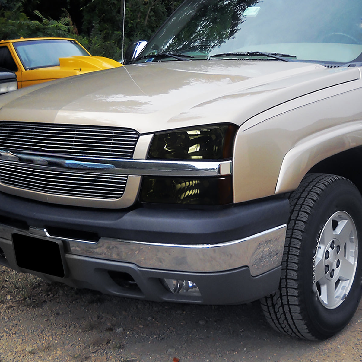 2002-2006 Chevrolet Avalanche/ 2003-2007 Silverado Factory Style Headlights w/ Bumper Lights (Chrome Housing/Smoked Lens)