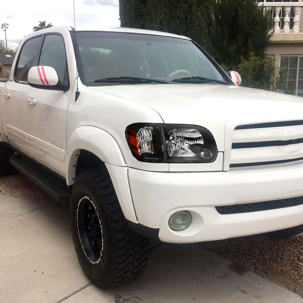 2005-2006 Toyota Tundra / 2005-2007 SR5 Limited Sequoia Factory Style Crystal Headlights w/ Corner Signal Lights (Matte Black Housing/Clear Lens)