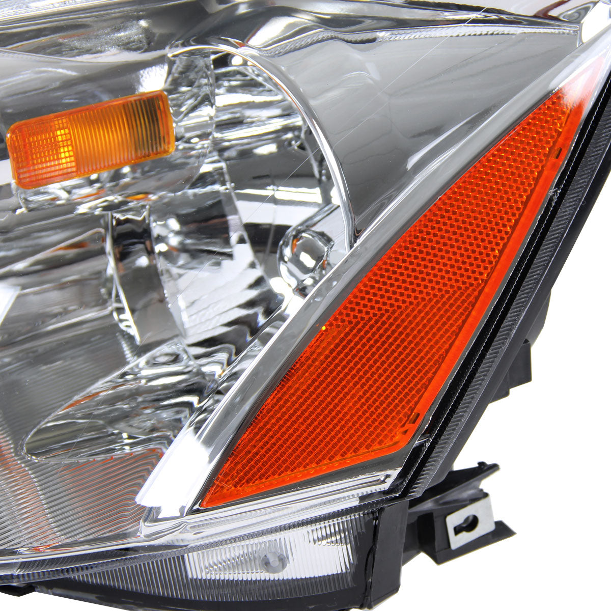 2002-2004 Nissan Altima Crystal Headlights w/ Amber Reflector (Chrome Housing/Clear Lens)
