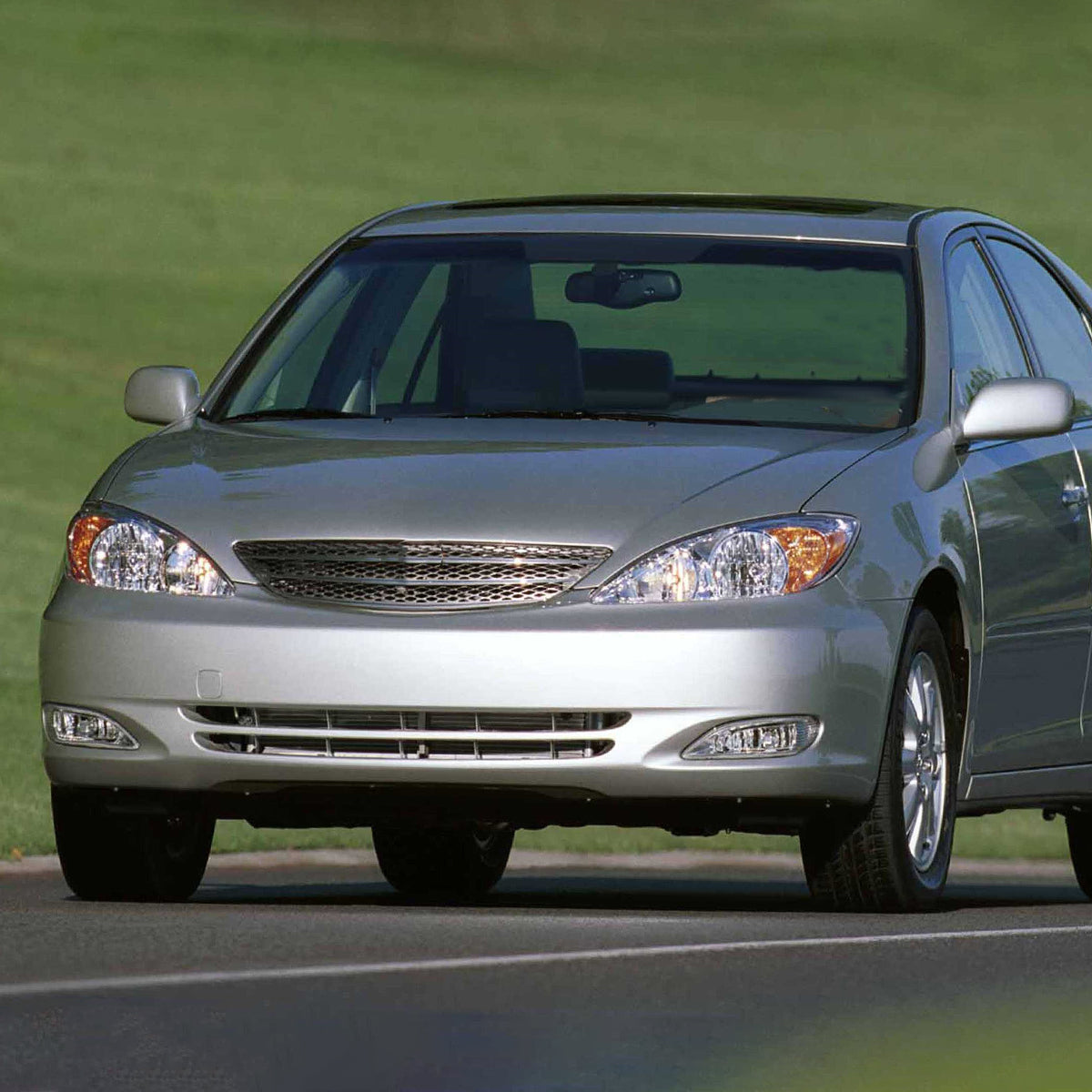 2002-2004 Toyota Camry Factory Style Headlights w/ Amber Reflector (Chrome Housing/Clear Lens)