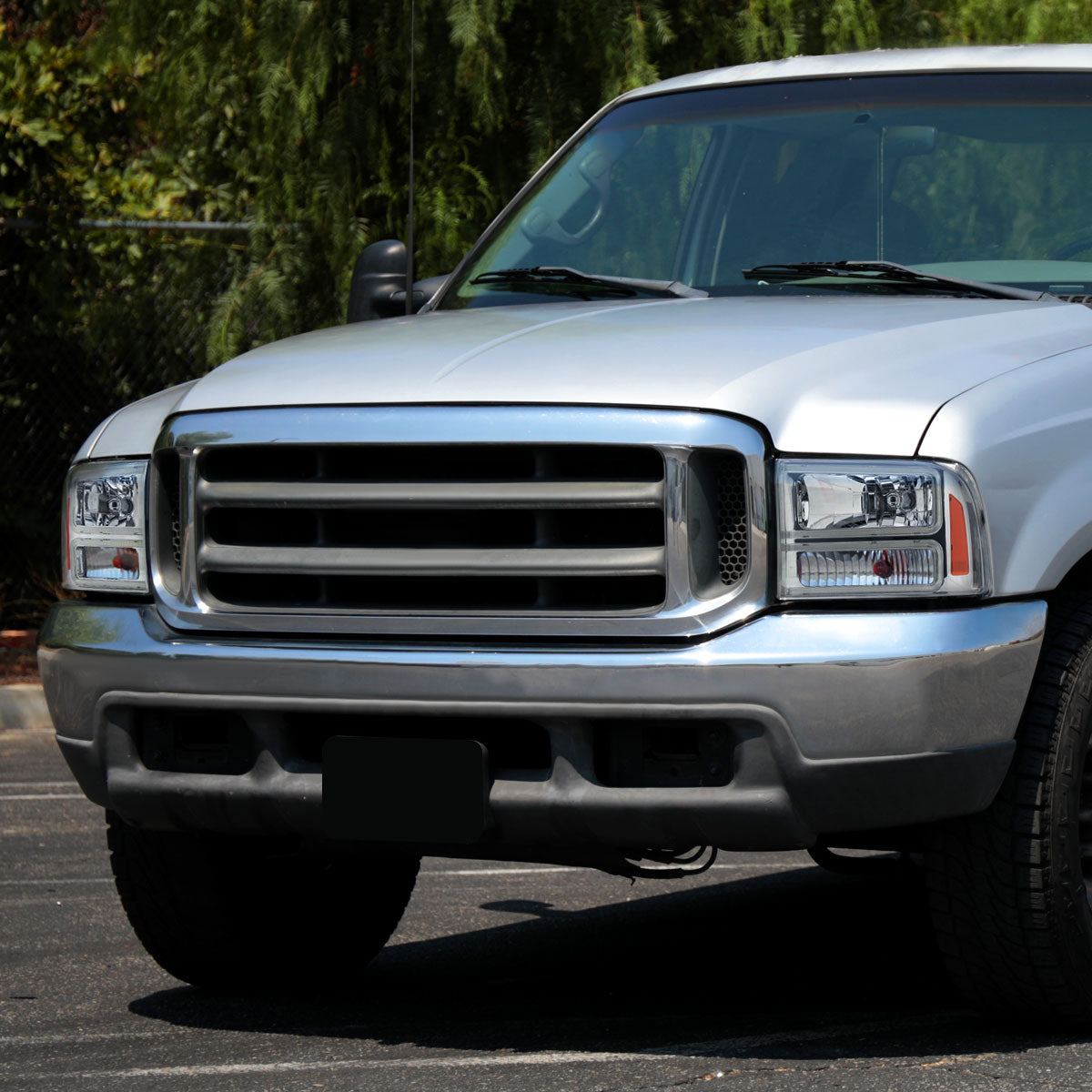 1999-2004 Ford F-250/F-350/F-450/F-550/2000-2004 Excursion Euro Factory Style Headlights with Dual LED C-Bar  (Chrome Housing/Clear Lens)
