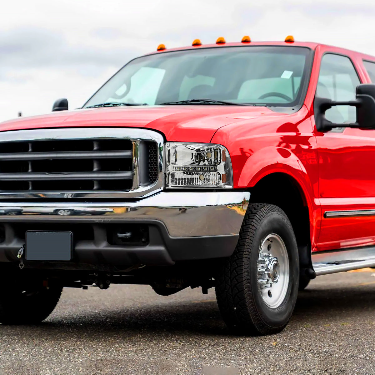 1999-2004 Ford F-250/F-350/F-450/F-550/Excursion Crystal Headlights w/ SMD LED Light Strip (Chrome Housing/Clear Lens)