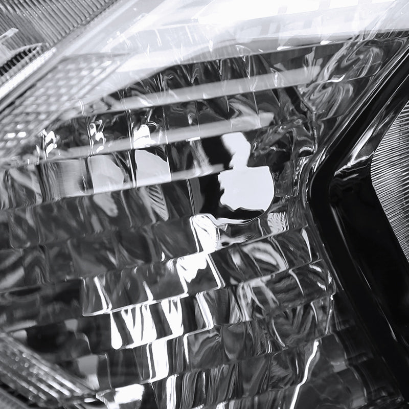 2016-2018 Honda HR-V Crystal Headlights w/ Amber Reflectors (Glossy Black Housing/Clear Lens)