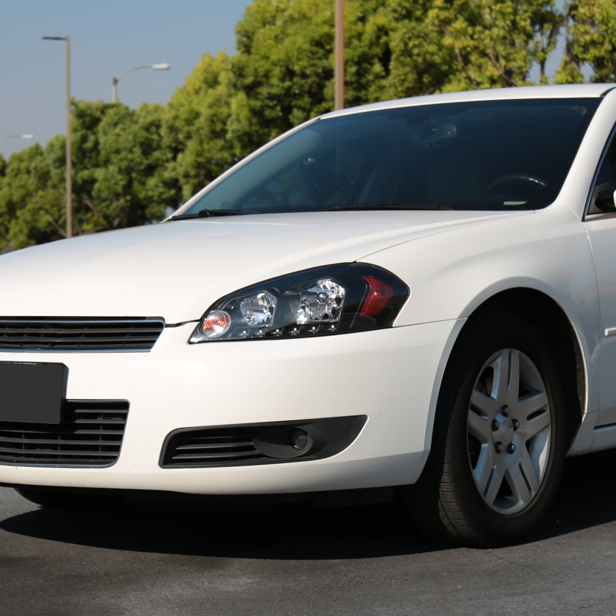 2006-2013 Chevrolet Impala / 2014-2015 Impala Limited / 2006-2007 Monte Carlo Factory Style Crystal Headlights w/ SMD LED Light Strip (Matte Black Housing/Clear Lens)