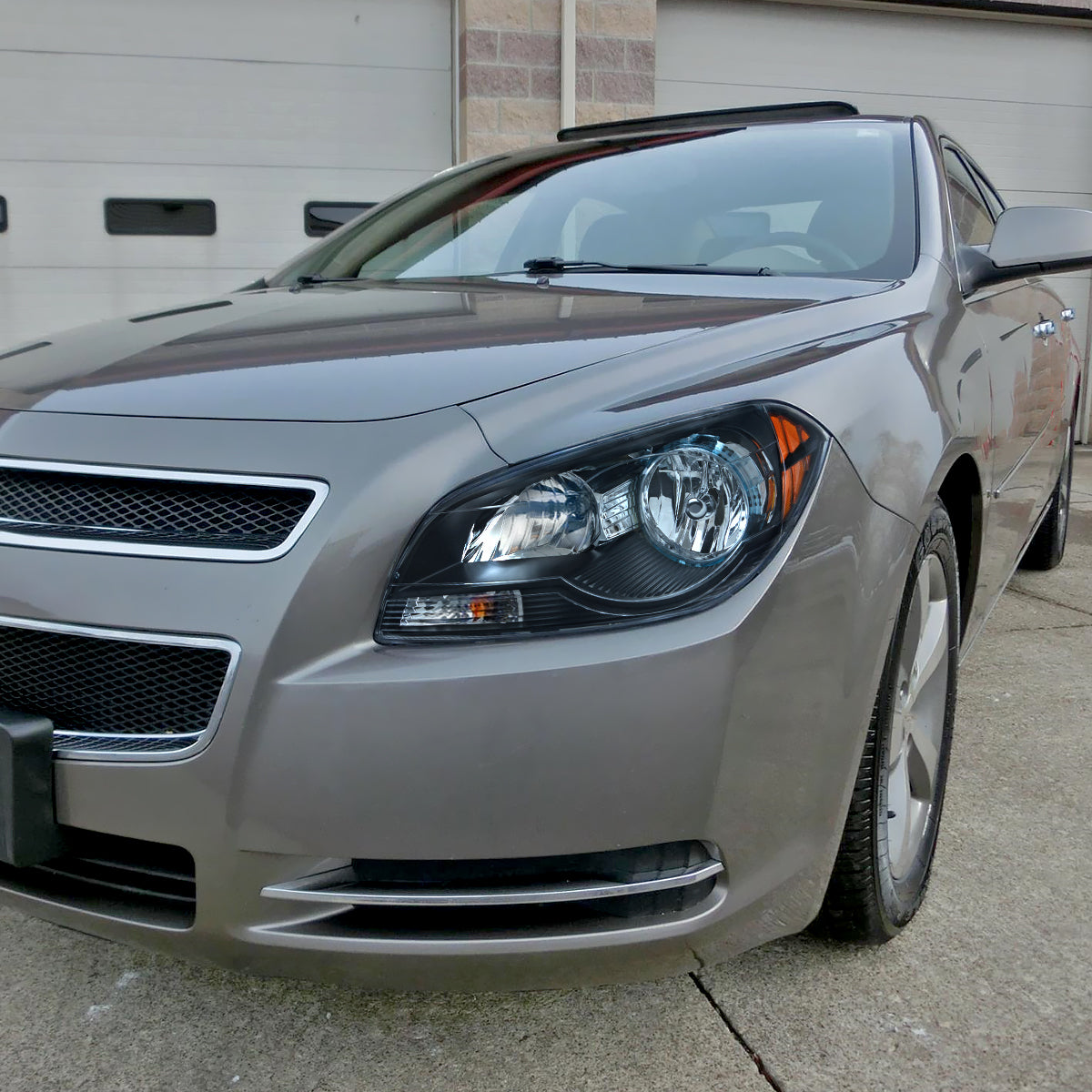 2008-2012 Chevrolet Malibu LS/LT/LTZ/Hybrid Crystal Headlights w/ Amber Reflectors (Matte Black Housing/Clear Lens)