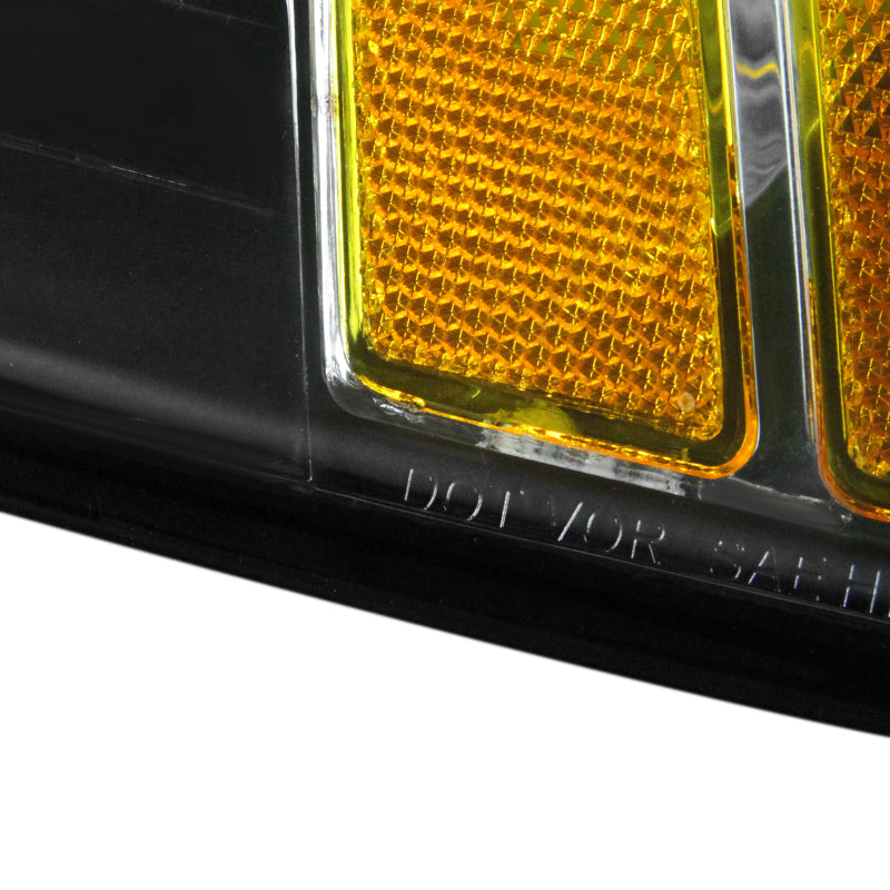 1999-2004 Ford Mustang Factory Style Headlights w/ Amber Reflectors(Matte Black Housing/Clear Lens)