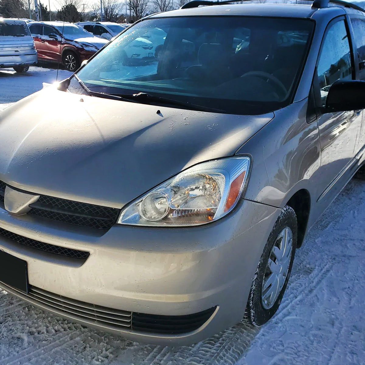 2004-2005 Toyota Sienna Driver/Left Side Factory Style Headlights w/ Amber Reflector (Chrome Housing/Clear Lens)