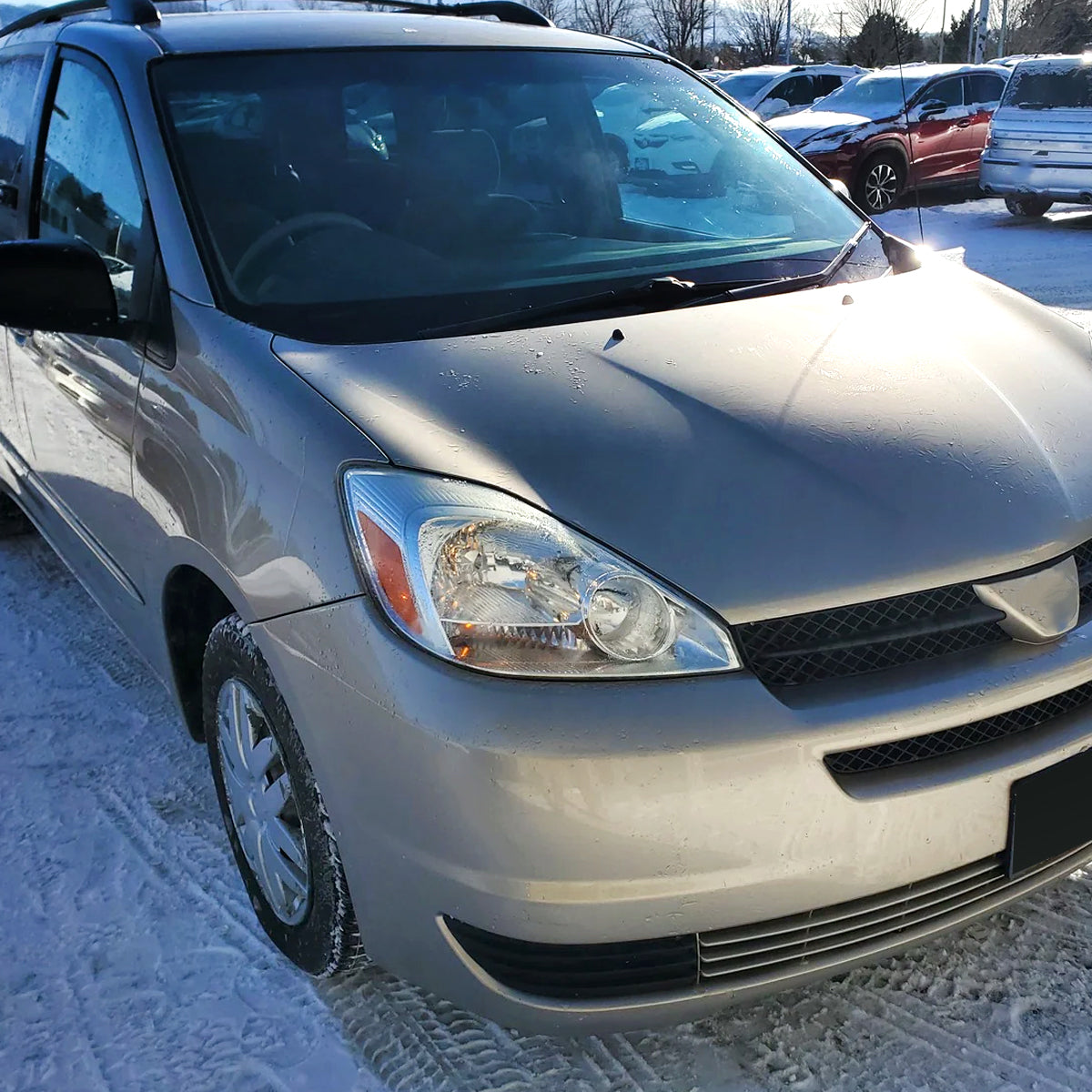 2004-2005 Toyota Sienna Passenger/Right Side Factory Style Headlights w/ Amber Reflector (Chrome Housing/Clear Lens)