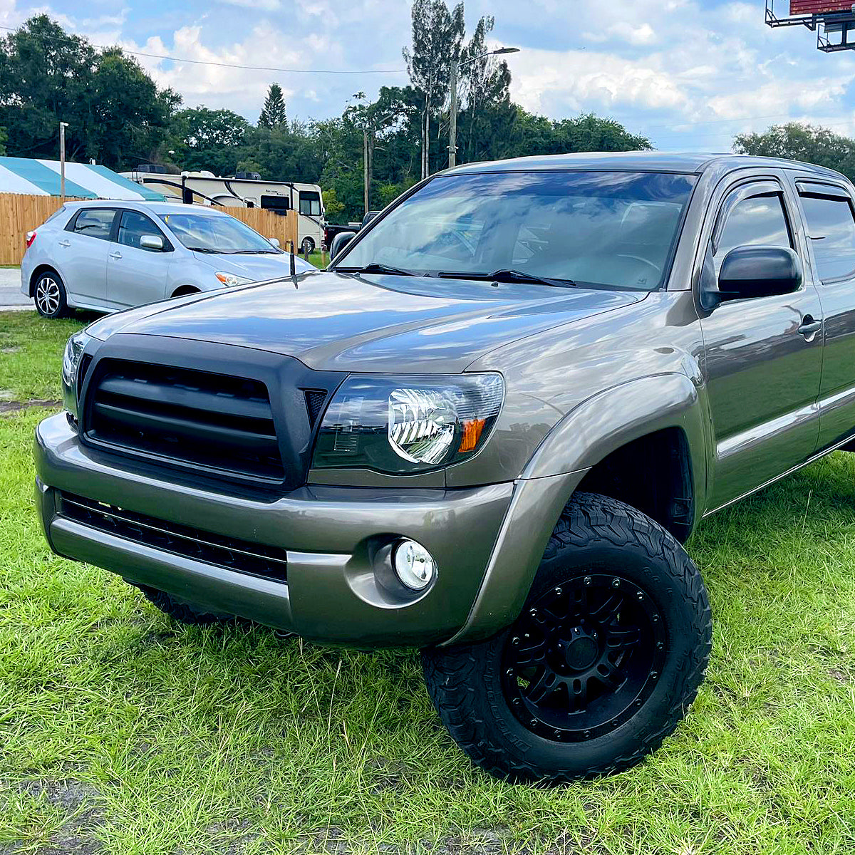 2005-2011 Toyota Tacoma Factory Style Headlights (Matte Black Housing/Clear Lens)
