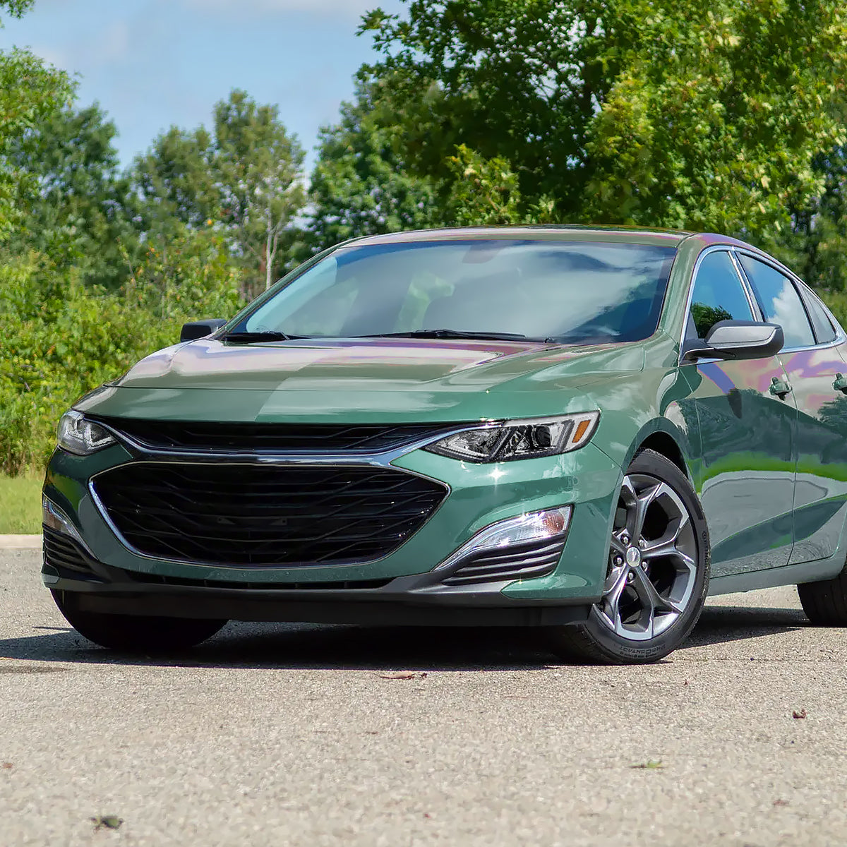 2019-2024 Chevrolet Malibu Full LED Projector Headlights Switchback Sequential Turn Signal (Chrome Housing/Clear Lens)