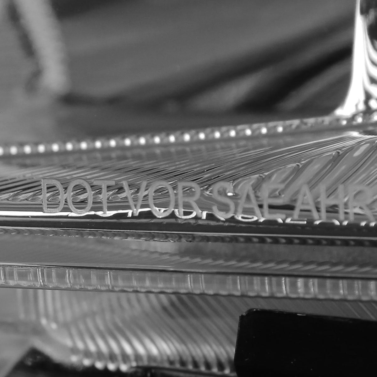 2013-2015 Nissan Altima Sedan Clear Lens Projector Headlight w/ Amber Reflector - Passenger Side Only