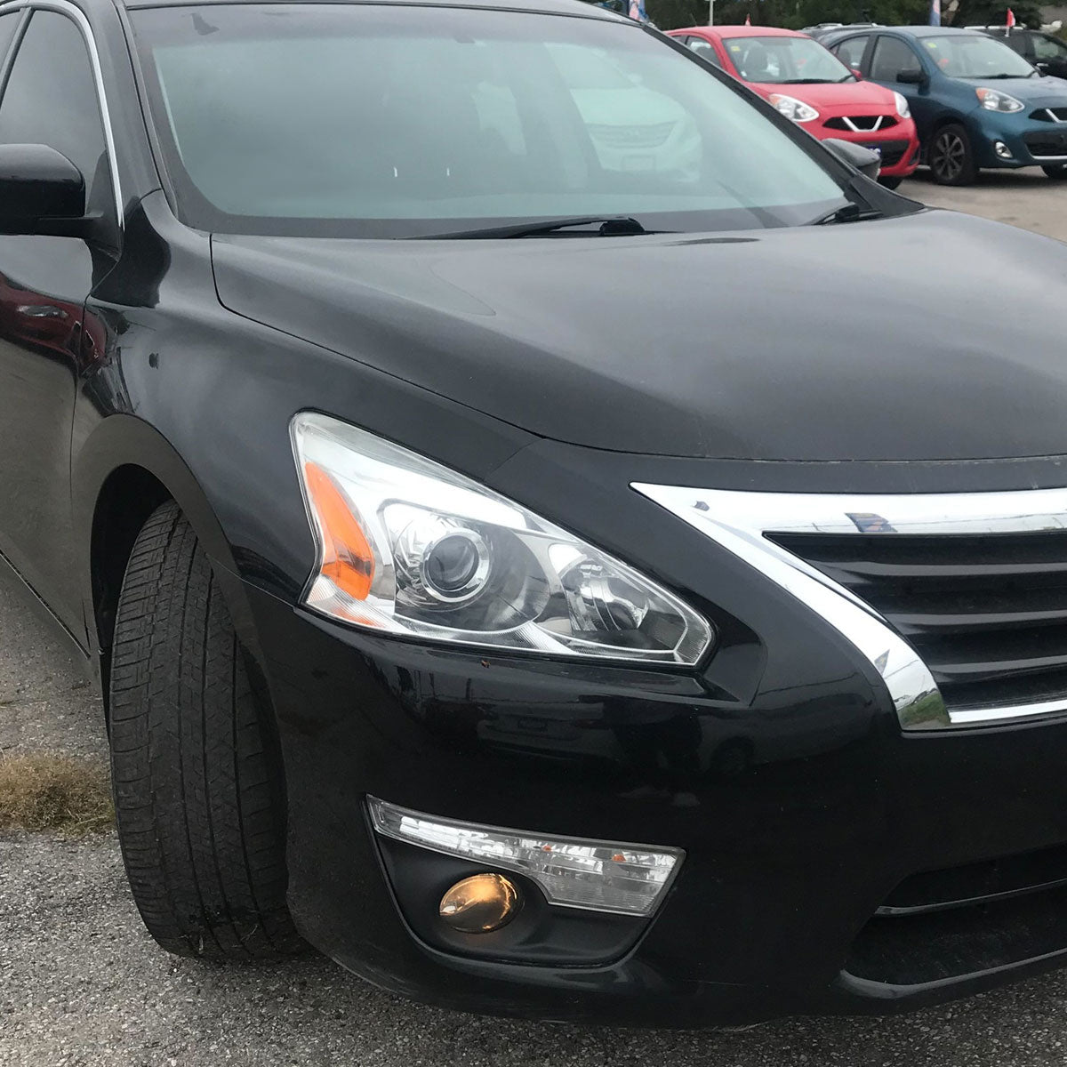 2013-2015 Nissan Altima Sedan Clear Lens Projector Headlight w/ Amber Reflector - Passenger Side Only