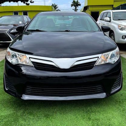 2012-2014 Toyota Camry Projector Headlights w/ Amber Reflectors (Chrome Housing/Clear Lens)
