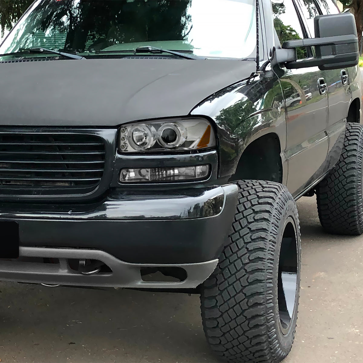 1999-2006 GMC Sierra/Yukon/Yukon XL Dual Halo Projector Headlights (Chrome Housing/Clear Lens)