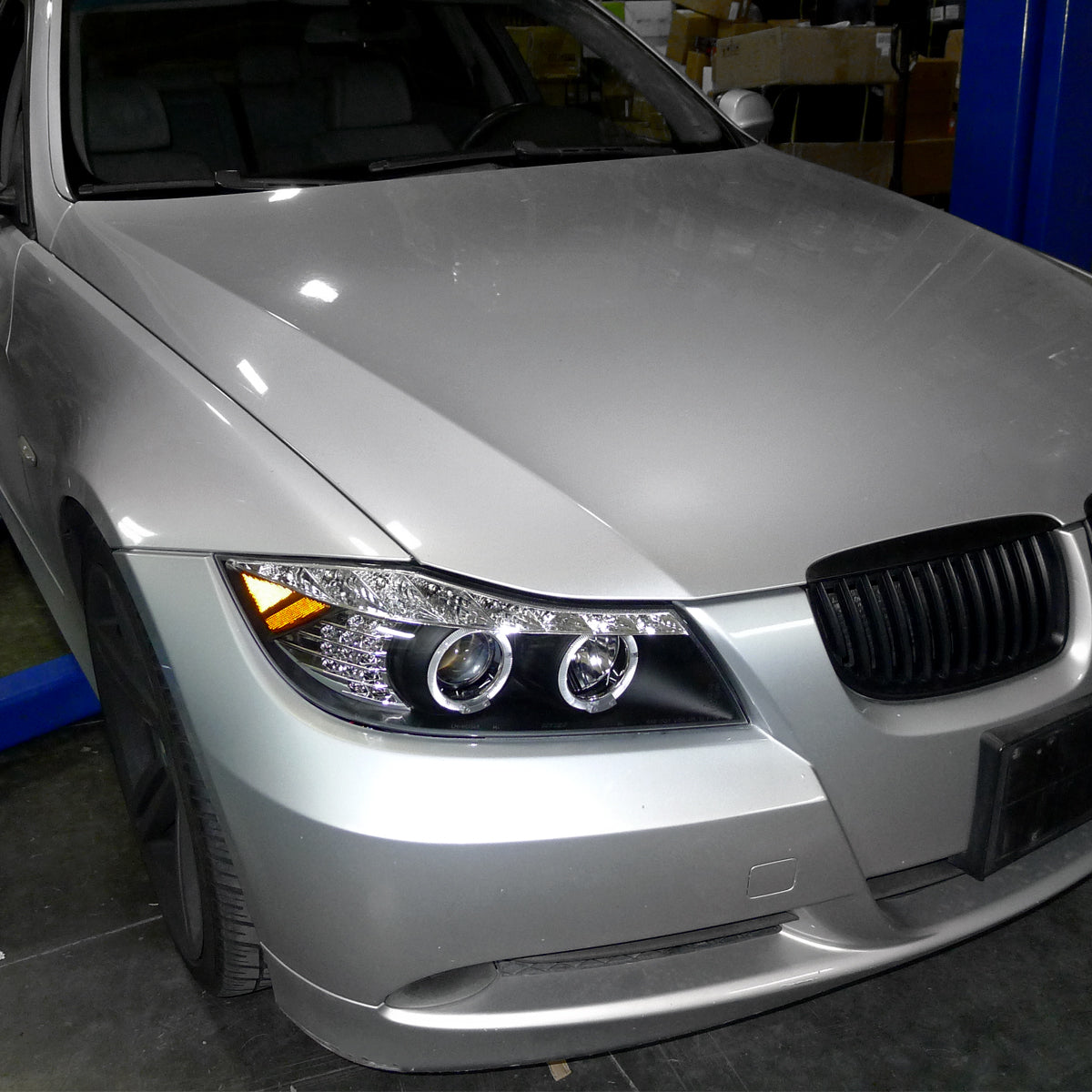 2006-2008 BMW E90 3 Series Sedan Dual Halo Projector Headlights w/ LED Light Strip & LED Turn Signal Lights (Matte Black Housing/Clear Lens)