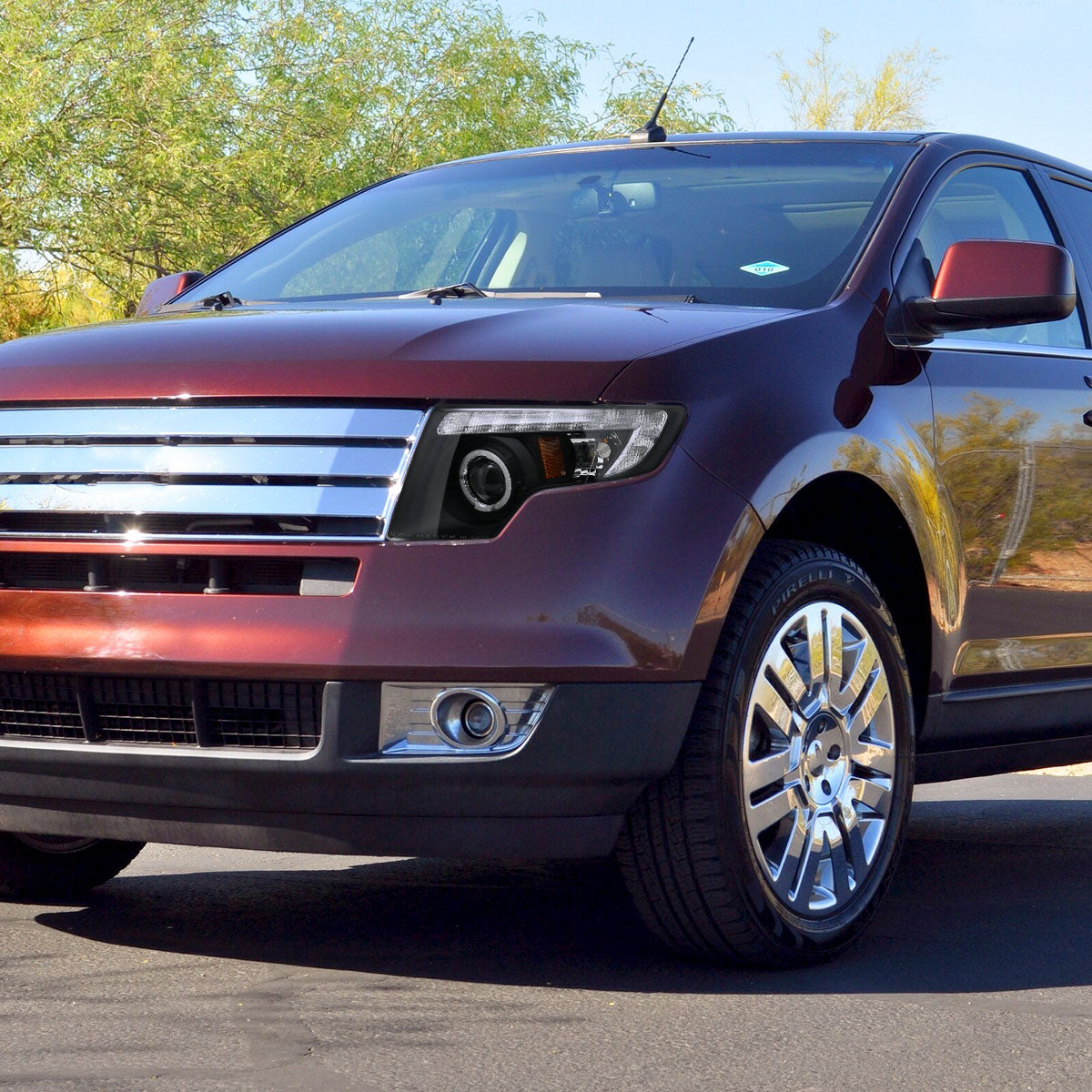 2007-2010 Ford Edge Halo Projector Headlights w/ LED Light Strip (Matte Black Housing/Clear Lens)