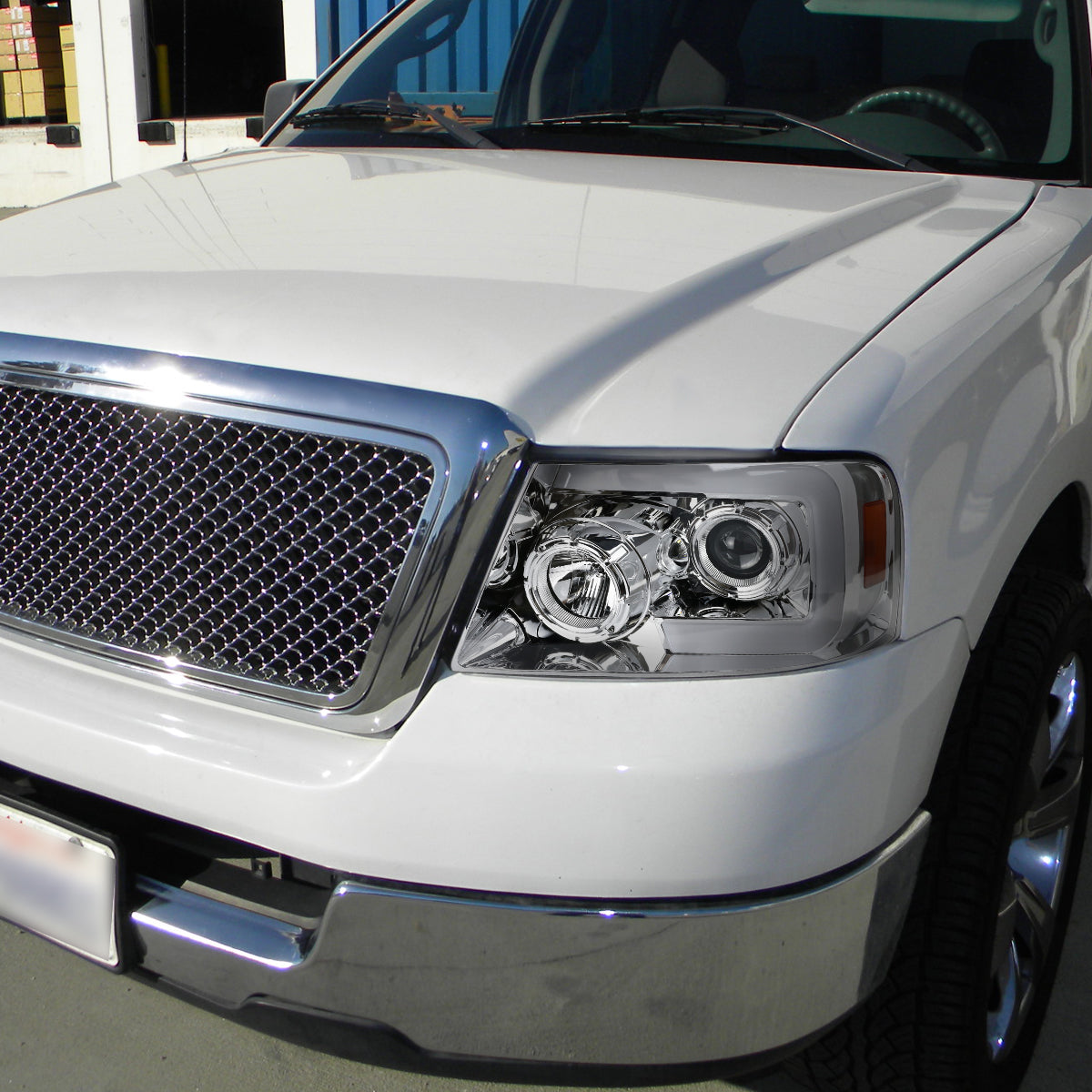 2004-2008 Ford F-150/ 2006-2008 Lincoln Mark LT Switchback Sequential LED C-Bar Projector Headlights (Chrome Housing/Clear Lens)