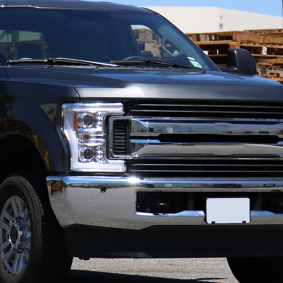 2017-2019 Ford F-250 F-350 F-450 F-550 Switchback LED C-Bar Projector Headlights (Chrome Housing/Clear Lens)