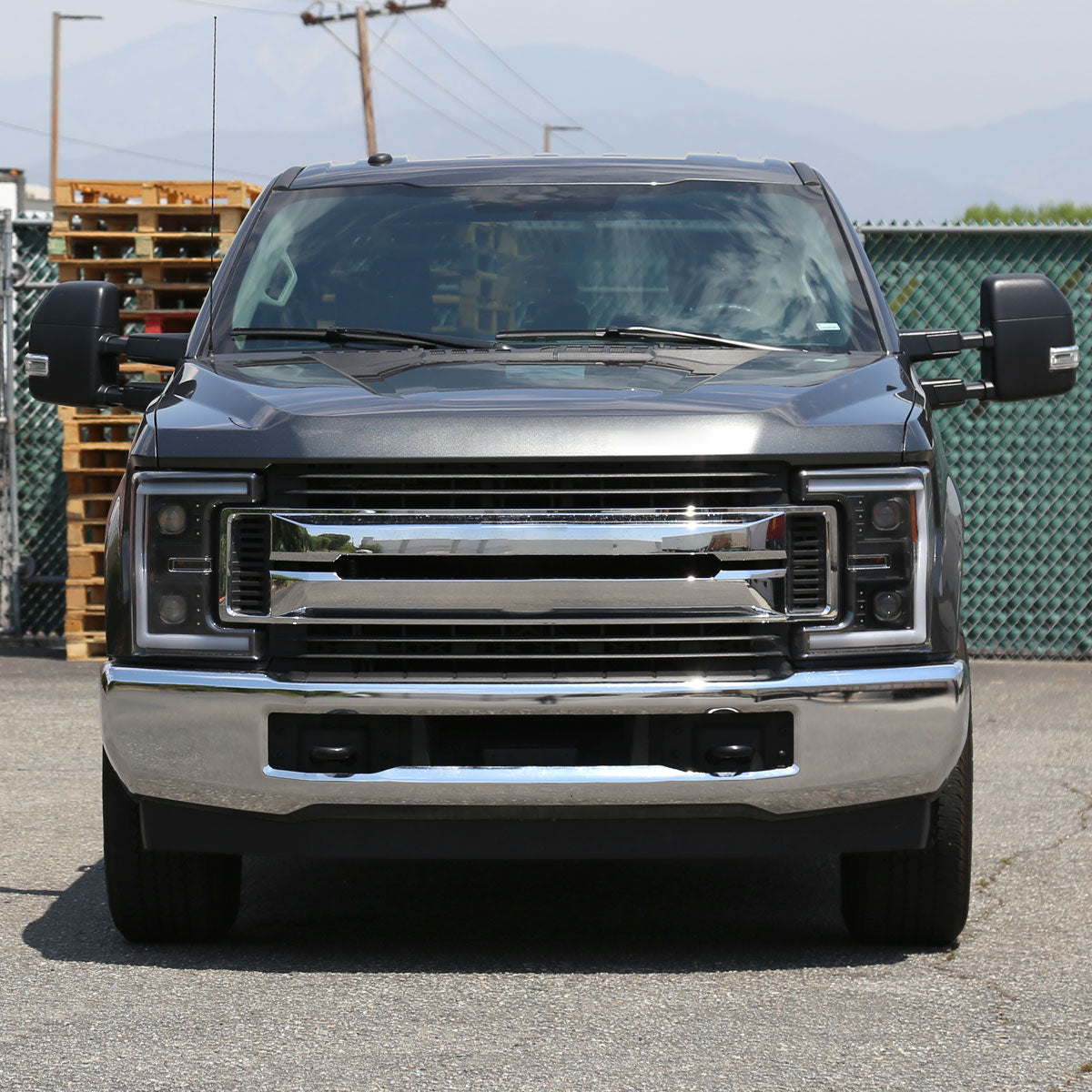 2017-2019 Ford F-250 F-350 F-450 F-550 Switchback LED C-Bar Projector Headlights (Matte Black Housing/Clear Lens)