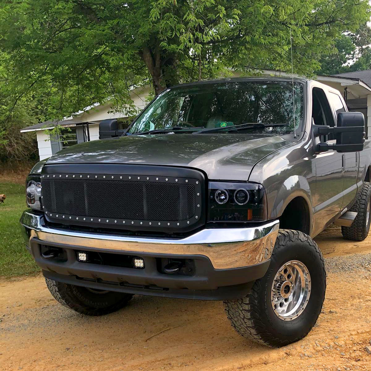 1999-2004 Ford Excursion F-250 F-350 F-450 F-550 Dual Halo Projector Headlights (Glossy Black/Smoked Lens)