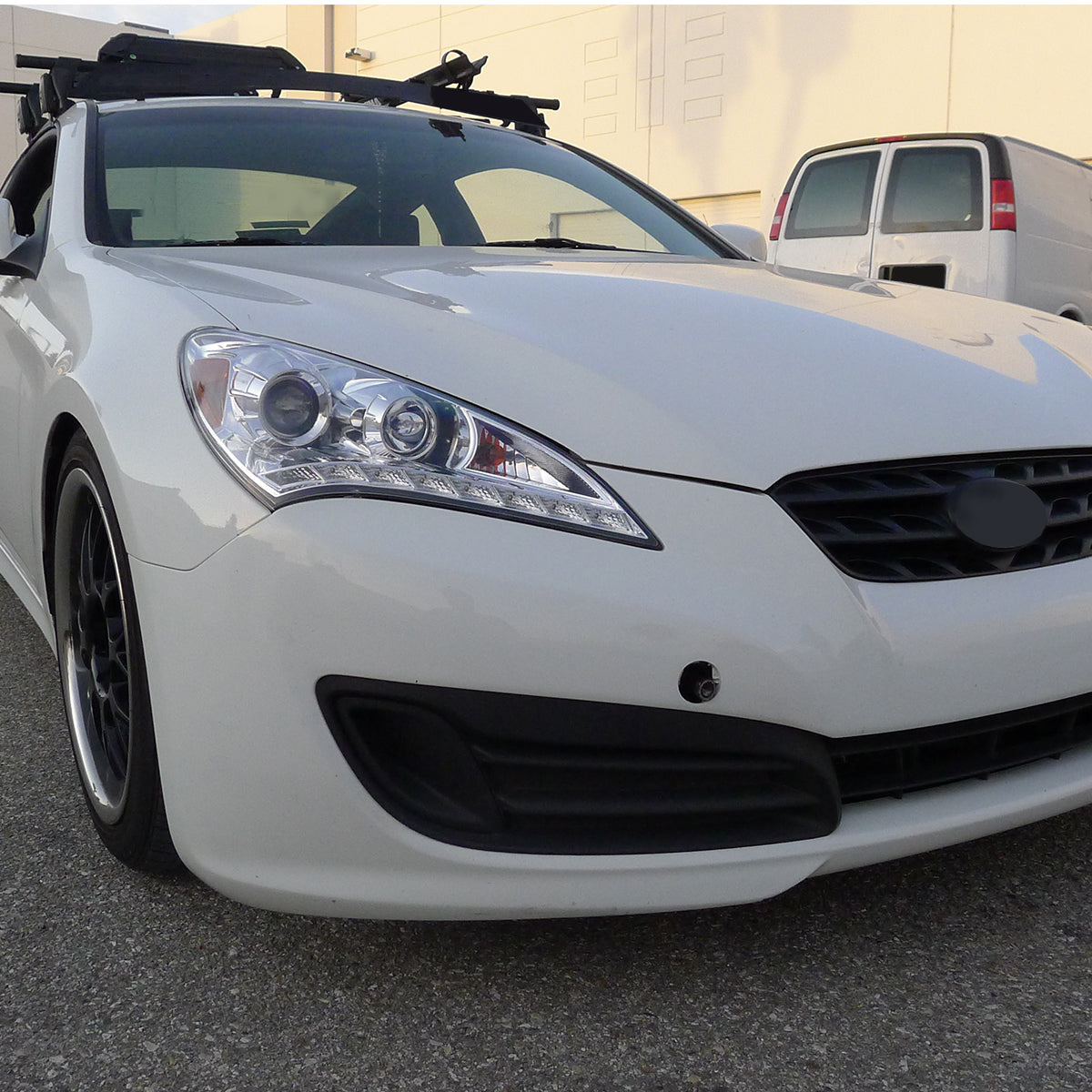 2010-2012 Hyundai Genesis Coupe Projector Headlights w/ SMD LED Light Strip (Chrome Housing/Clear Lens)