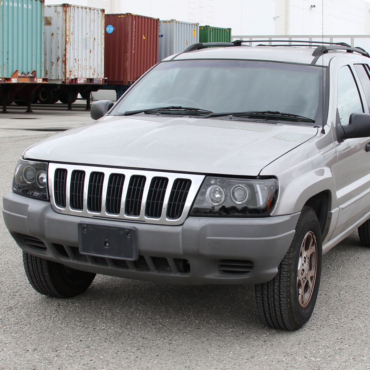 1999-2004 Jeep Grand Cherokee Dual Halo Projector Headlights (Jet Black Housing/Clear Lens)
