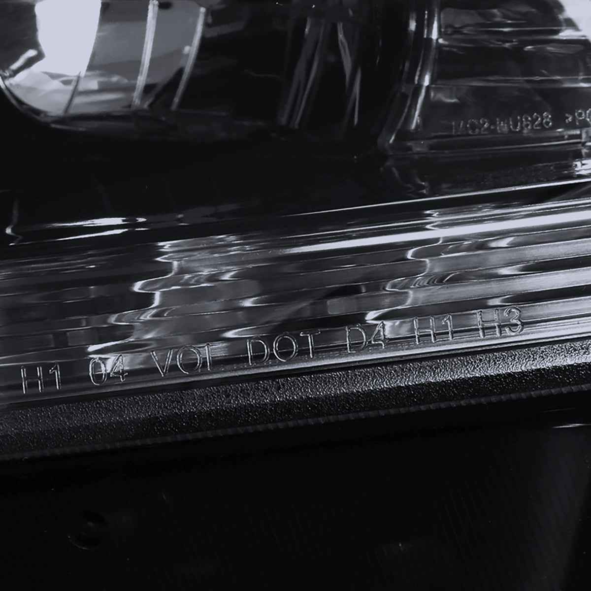 2006-2010 Lexus IS250/IS350 SMD LED Light Strip Projector Headlights w/ LED Turn Signal Lights (Glossy Black Housing/Smoked Lens)