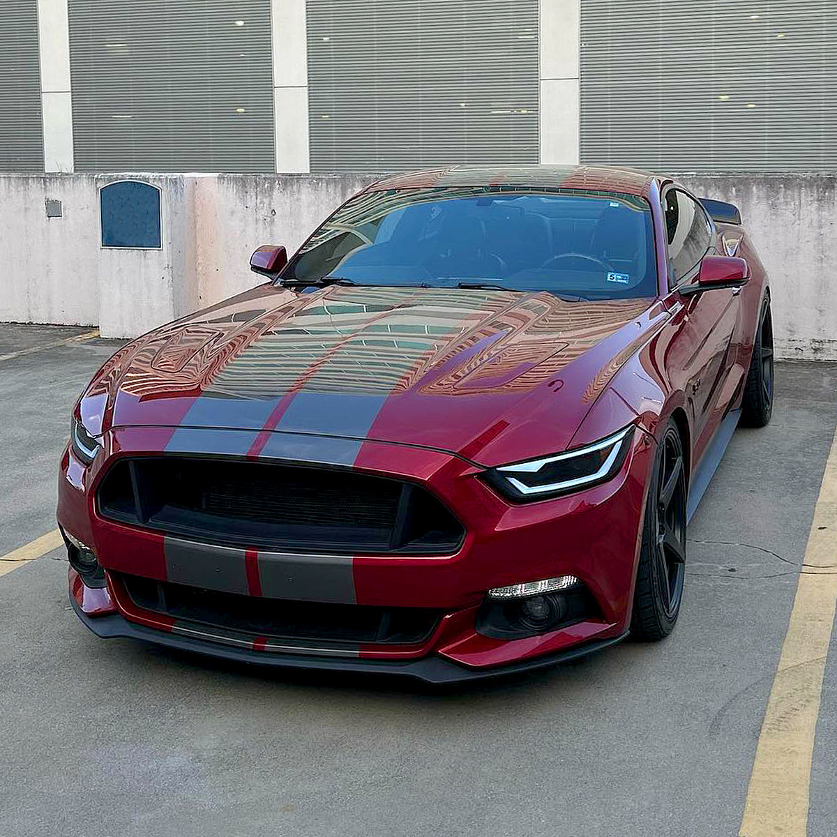 2015-2017 Ford Mustang/2018-2020 Mustang Shelby HID/Xenon Switchback Sequential LED Turn Signal Projector Headlights (Matte Black Housing/Smoked Lens)