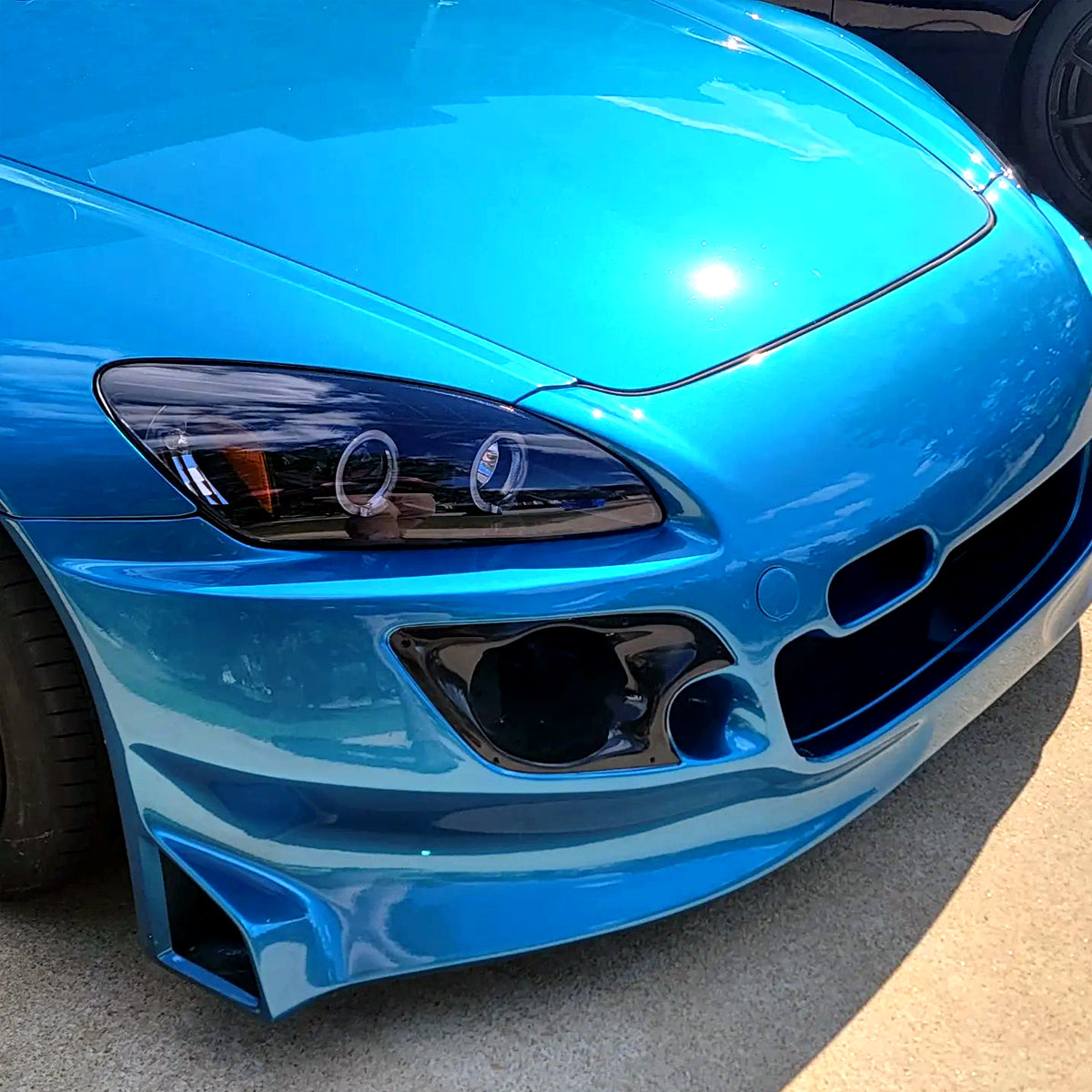 2004-2009 Honda S2000 AP2 Dual Halo Projector Headlights (Glossy Black Housing/Smoked Lens)