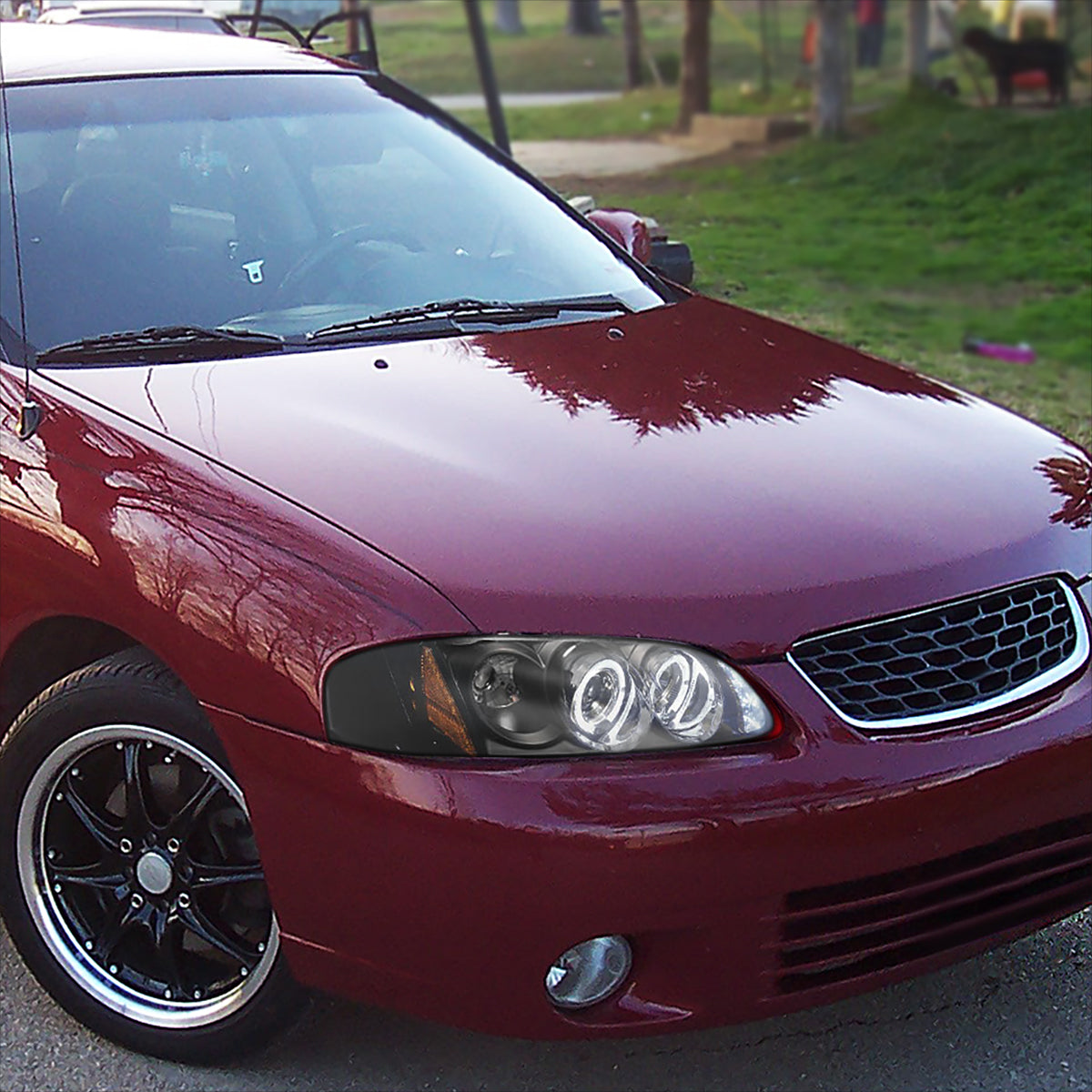 2000-2003 Nissan Sentra Dual Halo Projector Headlights (Matte Black Housing/Clear Lens)