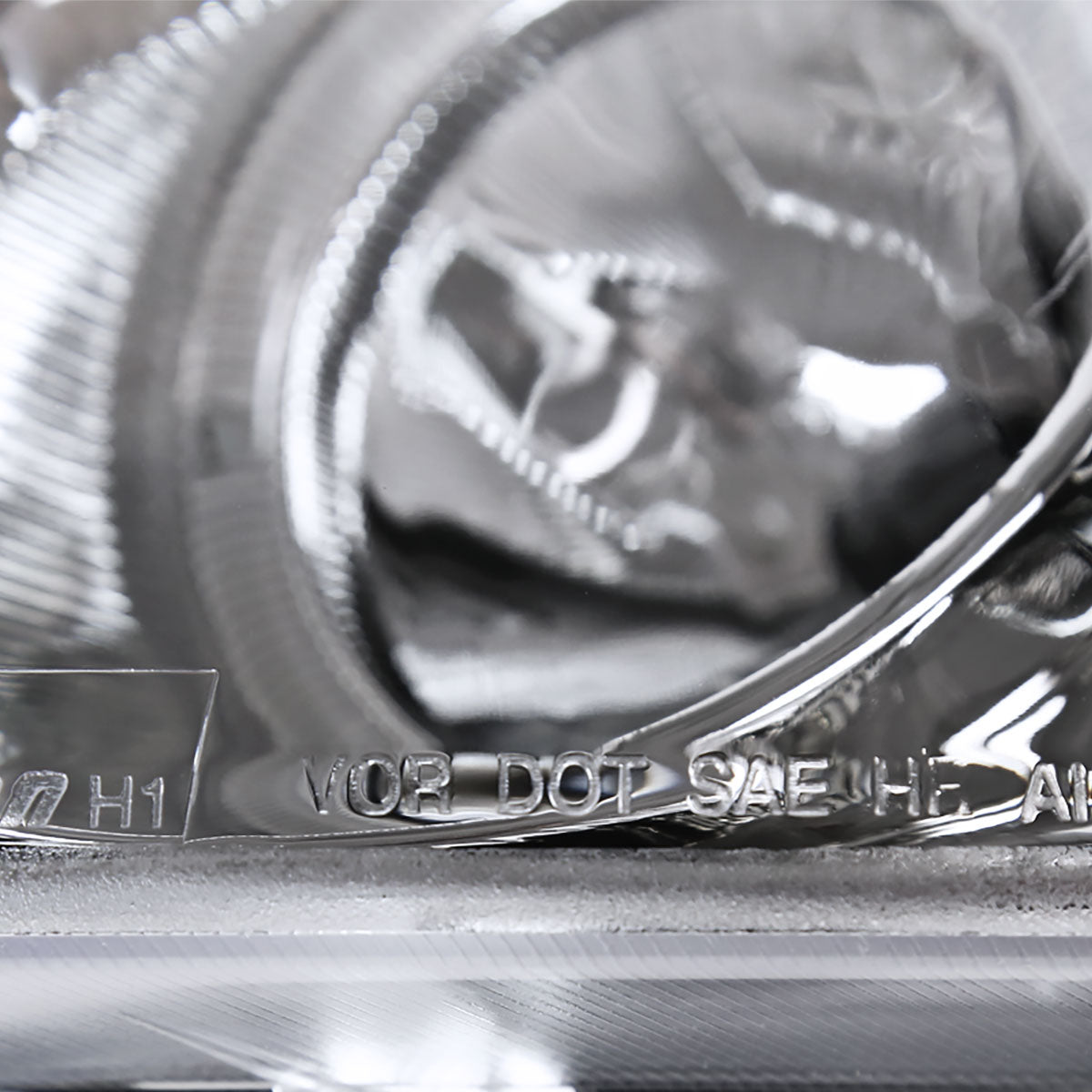 2004-2006 Nissan Sentra Dual Halo Projector Headlights (Chrome Housing/Clear Lens)