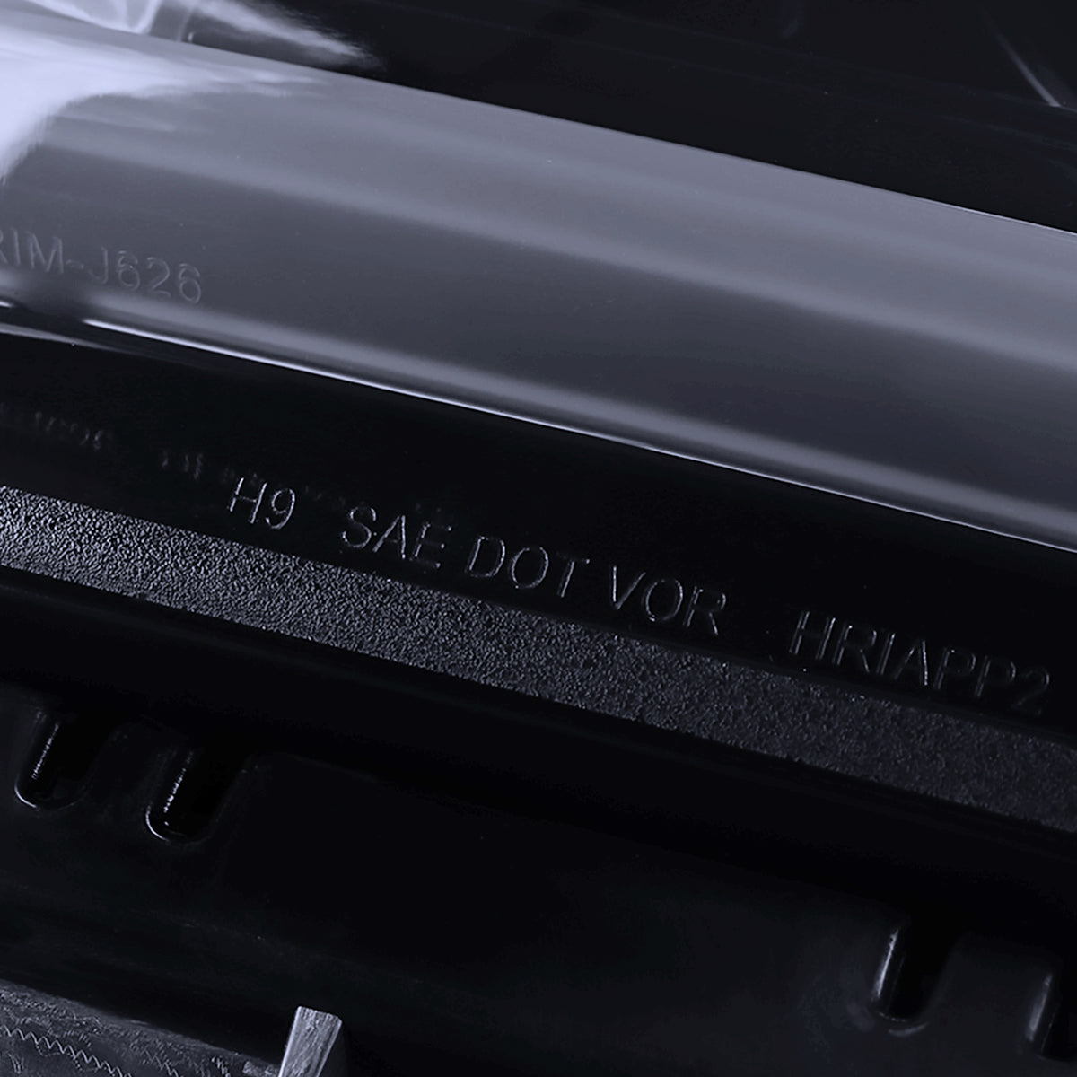 2014-2019 GMC Sierra 1500/2500/3500 LED Bar Projector Headlights w/ LED Turn Signals Lights (Glossy Black Housing/Smoked Lens)