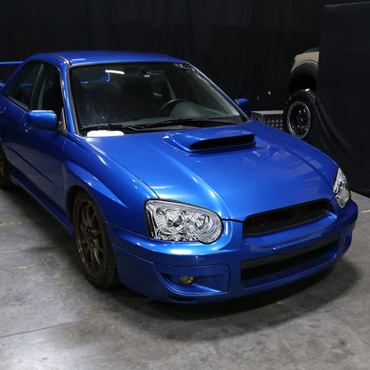 2004-2005 Subaru Impreza WRX/STI Outback Projector Headlights w/ LED Light Bar (Chrome Housing/Clear Lens)