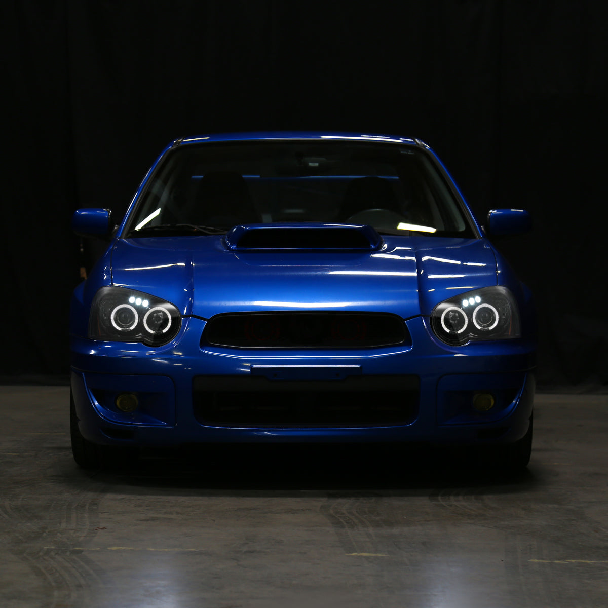 2004-2005 Subaru Impreza WRX/STI Outback Dual Halo Projector Headlights (Jet Black Housing/Clear Lens)
