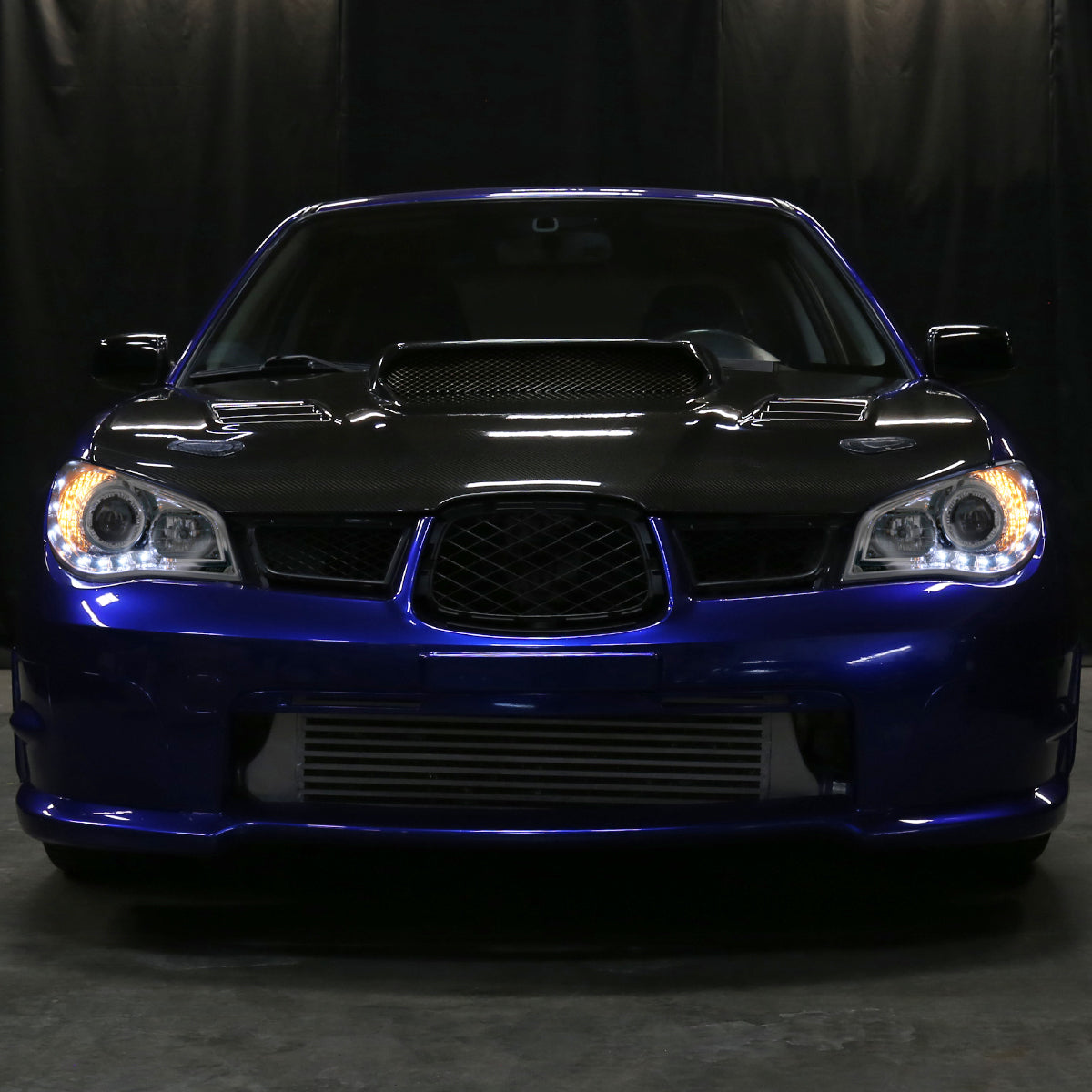 2006-2007 Subaru Impreza WRX/STI Projector Headlights w/ LED Light Strip (Chrome Housing/Clear Lens)