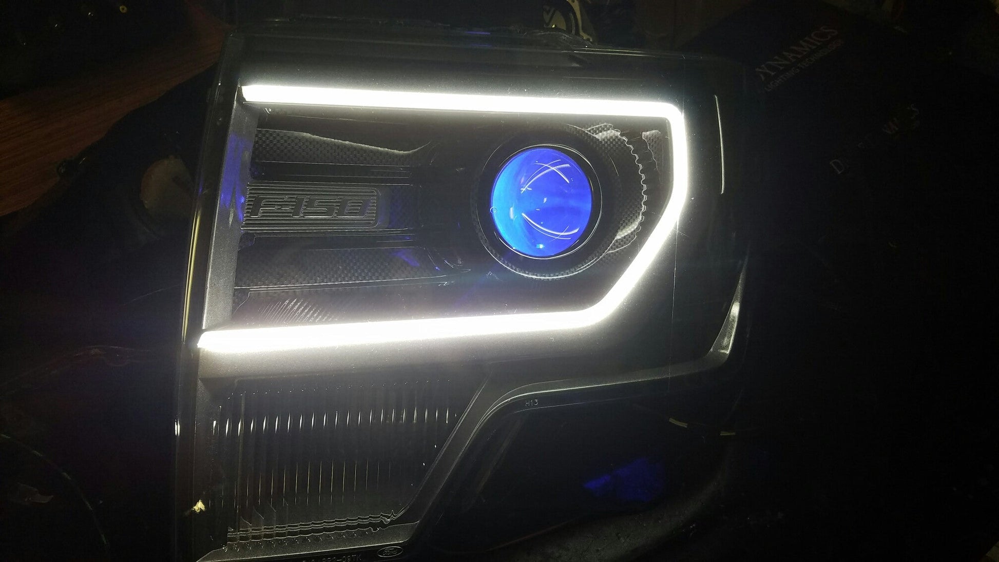 2009-2014 Ford F-150 OEM HID Headlights (Pair)