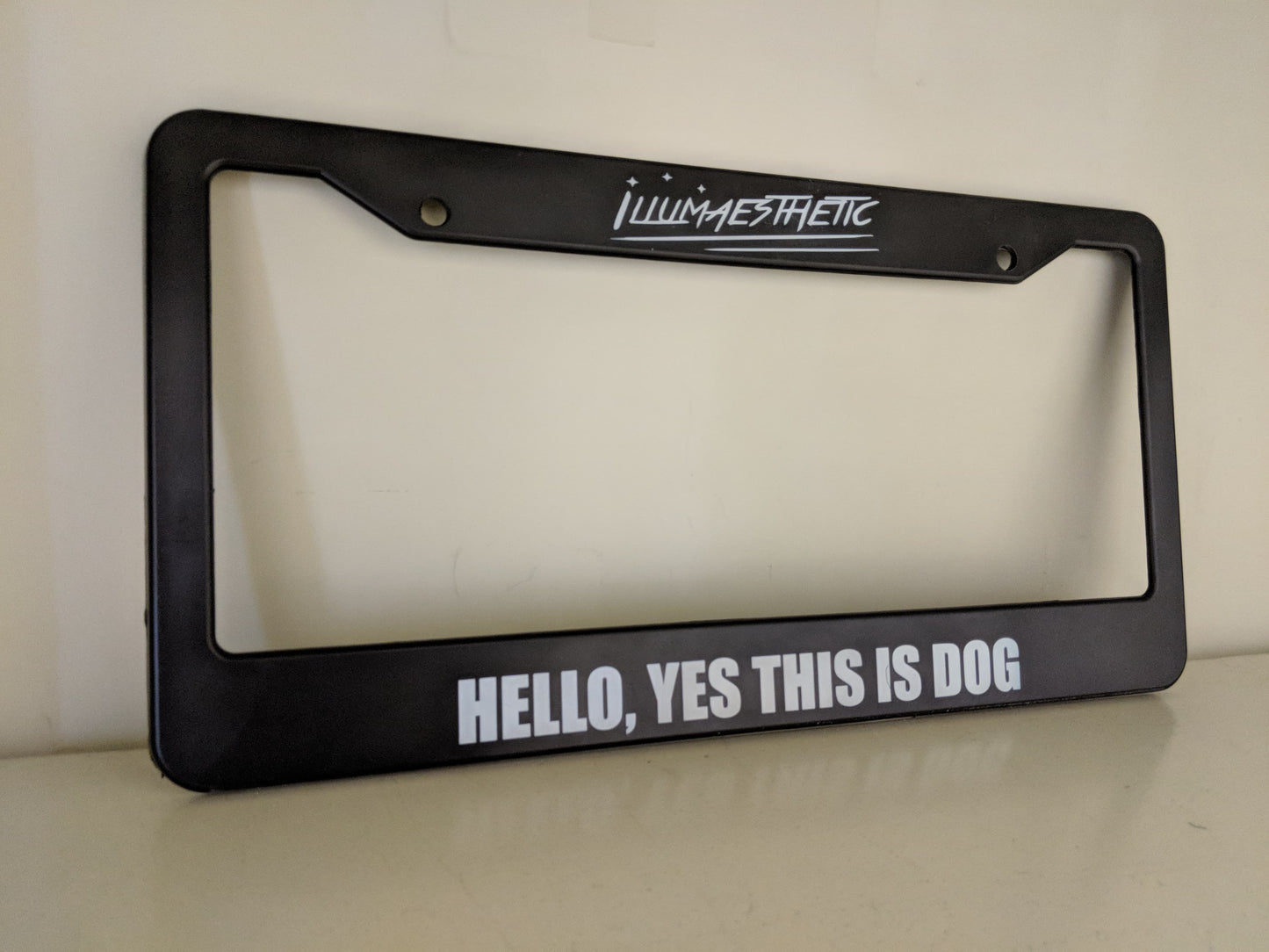 Illumaesthetic Custom Plate Frame (Simple Text)
