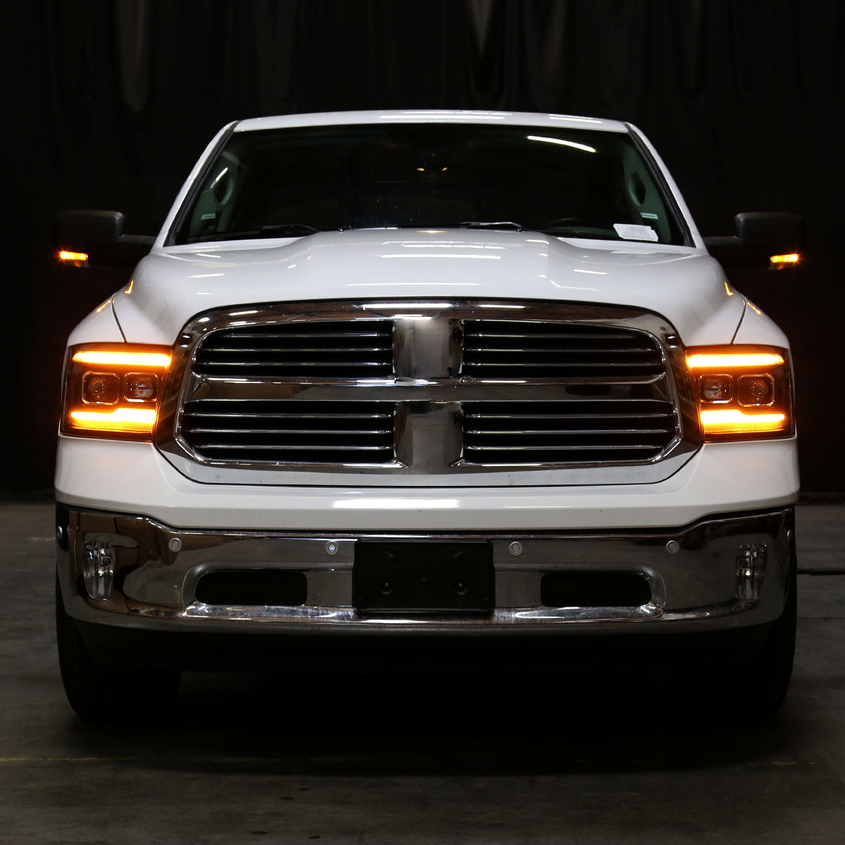 2009-2018 Dodge RAM 1500  / 2019-2021 RAM Classic / 2010-2018 RAM 2500 3500 Amber LED Bar Switchback Sequential Projector Headlights (Matte Black Housing/Clear Lens)