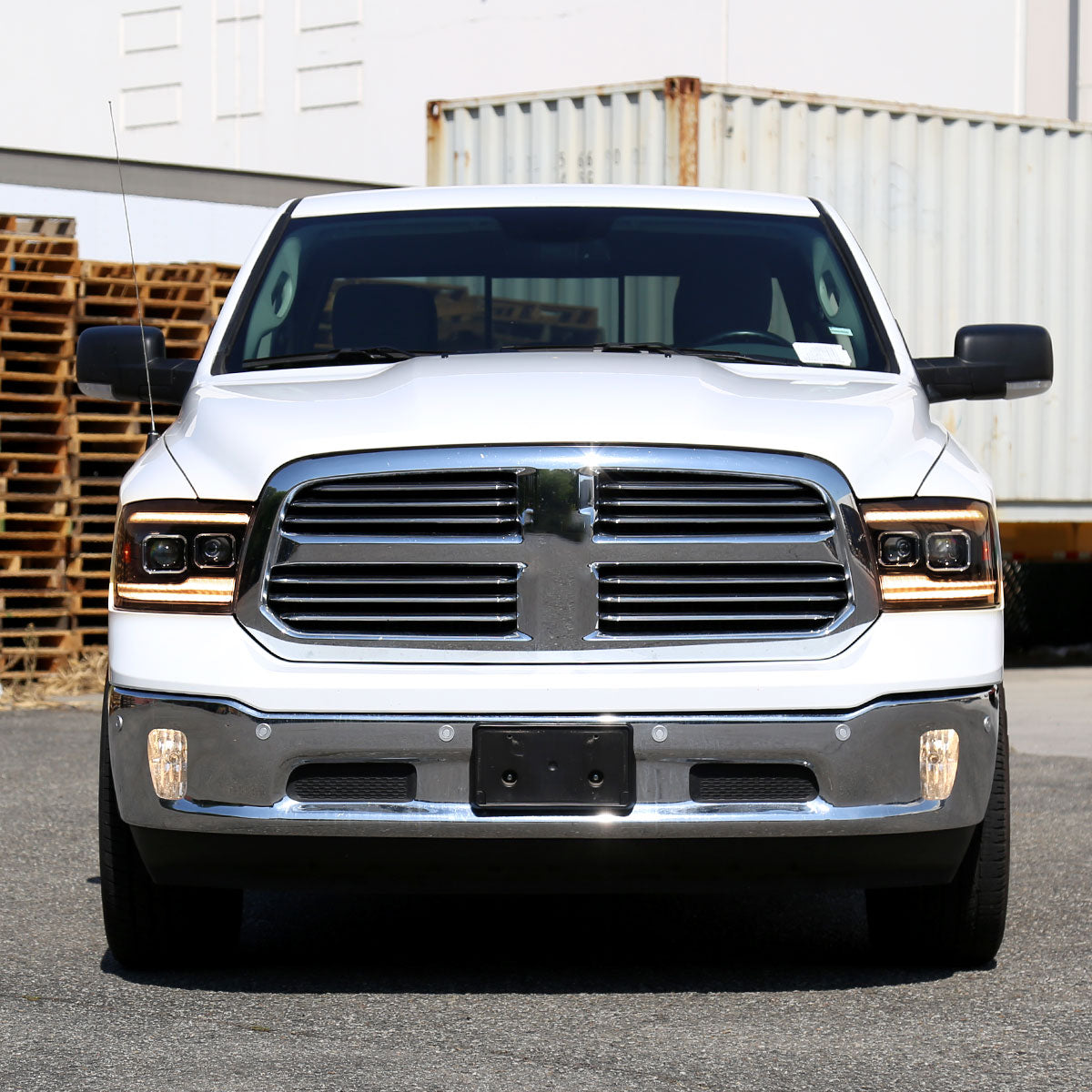 2009-2018 Dodge RAM 1500  / 2019-2021 RAM Classic / 2010-2018 RAM 2500 3500 Amber LED Bar Switchback Sequential Projector Headlights (Matte Black Housing/Clear Lens)