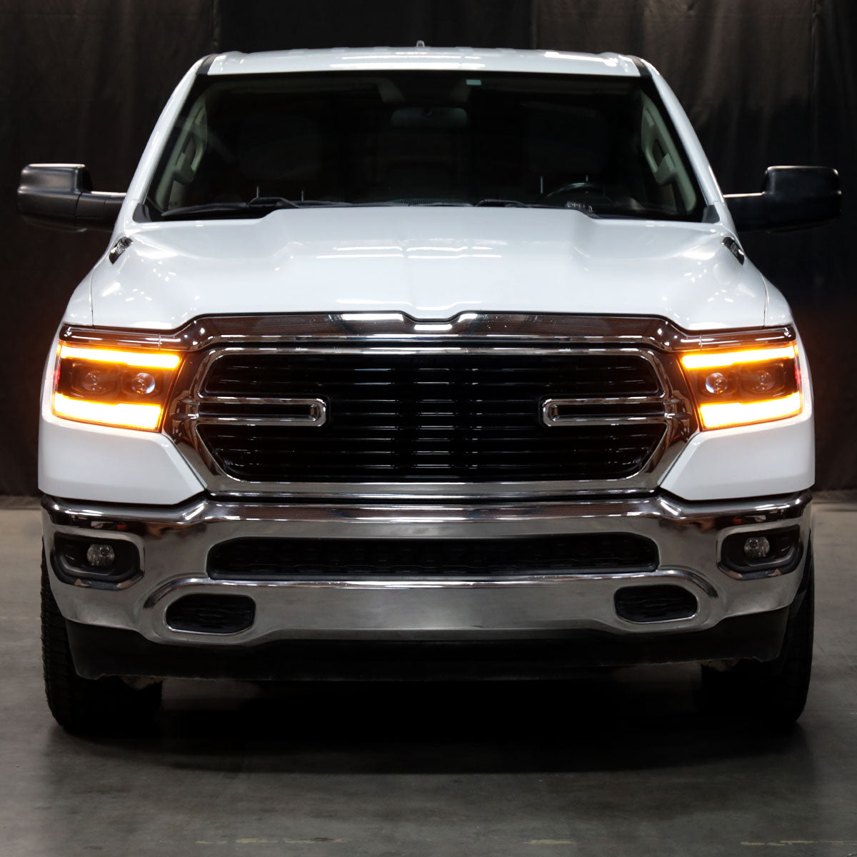 2019??2024 Dodge RAM 1500 LED Bar Projector Headlights w/ Switchback Sequential Turn Signals, Amber LED & Pulsing Glow (Matte Black Housing / Clear Lens)