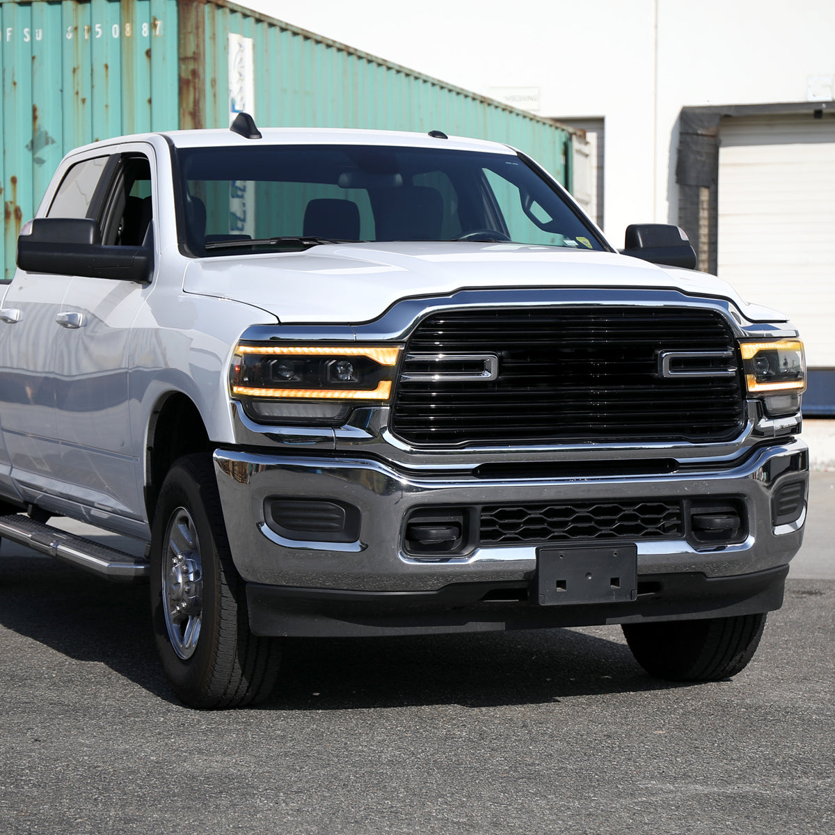 2019-2024 Dodge RAM 2500/3500/4500/5500 Switchback Sequential Amber LED Turn Signal Projector Headlights (Matte Black Housing/Clear Lens)